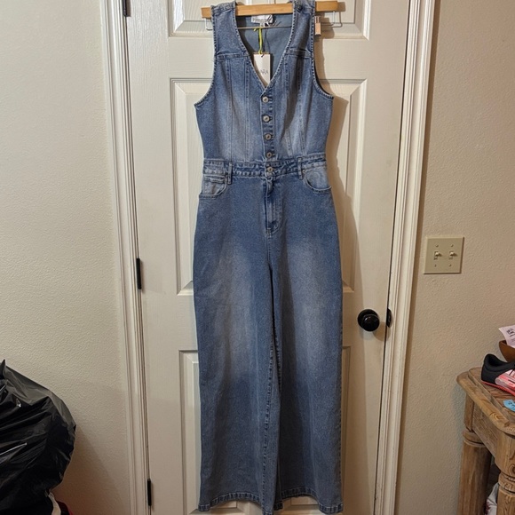 Flying Tomato Women's Denim wide leg Overalls - Picture 1 of 10